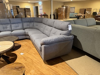 Hoekbank, grijs stof, zwarte poten